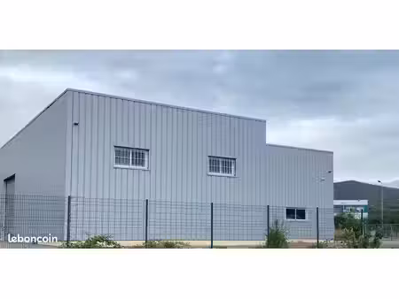 entrepot stockage et activite