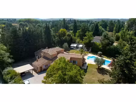 maison avec piscine et terrasse plateau de puyricard-la trévaresse - aix-en-provence (13)