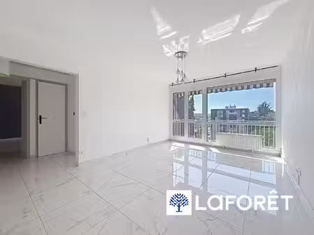 appartement bourgoin jallieu 4 pièce(s) 70.65 m2