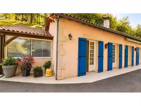 exclusivite : maison plain pied avec double garage et dependance