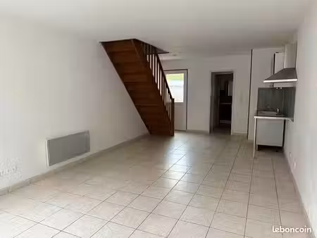 maison 3 pièces 70 m²