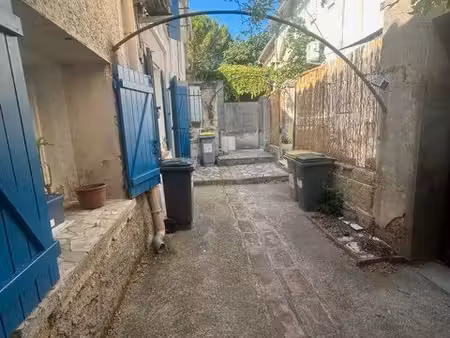 particulier loue t2 – maison de village - clim