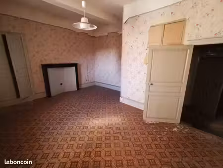 maison de bourg sur 3 niveaux