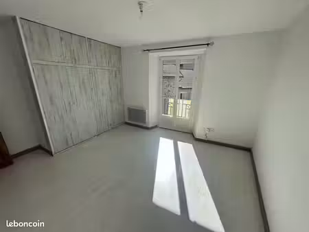 appartement t2 48m2 à louer à saint bonnet