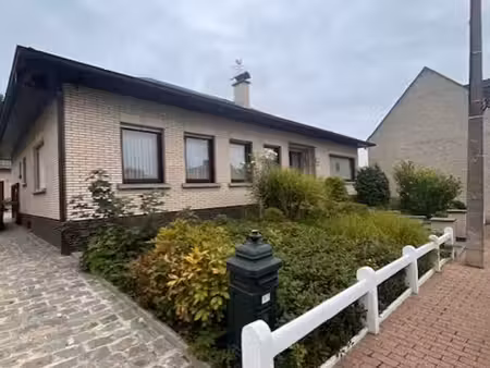 zeer gunstig en rustig gelegen woning