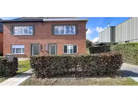 maison à louer à landegem pour € 900 avec 3 chambres à coucher