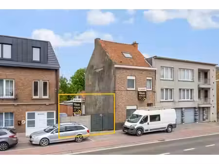 terrain dans une zone habitation à vendre