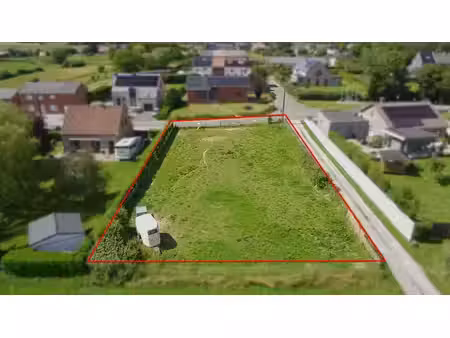 terrain à bâtir de 12 ares pour maison 4 façades