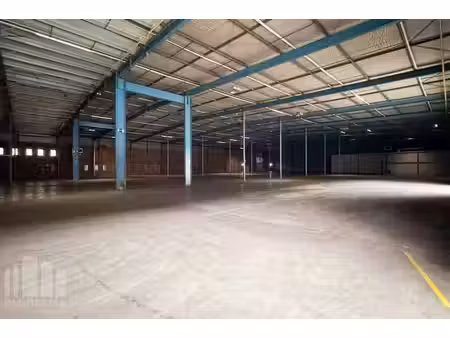 espace d’entrepôt de 1 316 à 11 730 m² à kontich