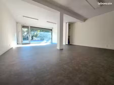 local commercial