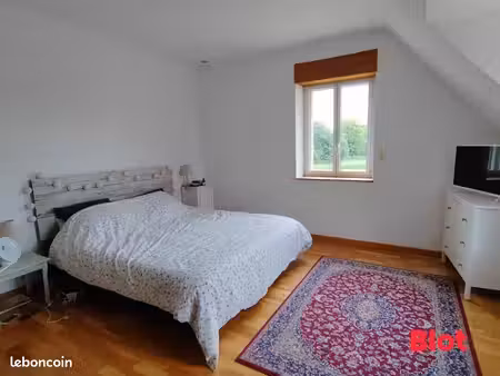 maison 6 pièces 201 m²