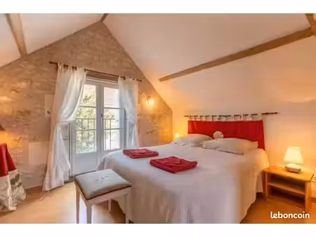 maisonnette meublée 42m² indépendante-parking-terrasse