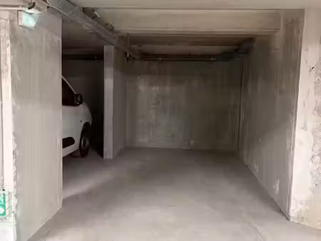 location place de parking