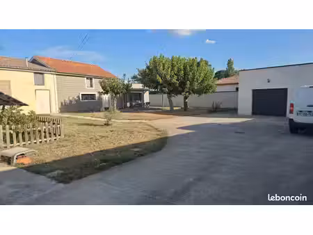 maison t5 lumineuse de 180 m² avec jardin  garage 60 m² & dépendances – vente de particuli