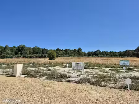 terrain 4 400 m² pompejac