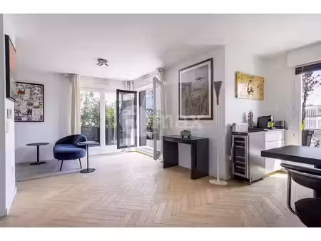 bois-colombes becon - 3 pieces 76 m² + balcons + parking - 695 000 € fai