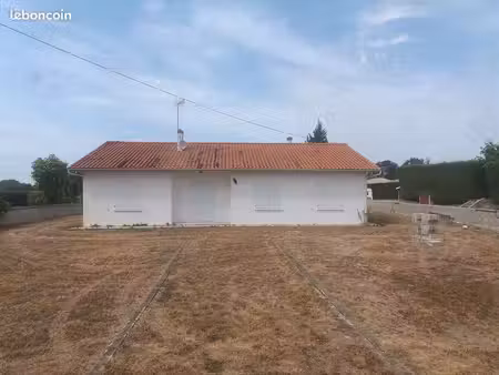 maison à vendre 230 000