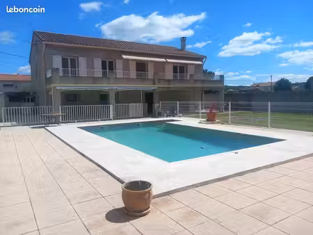 maison individuelle 180 m²