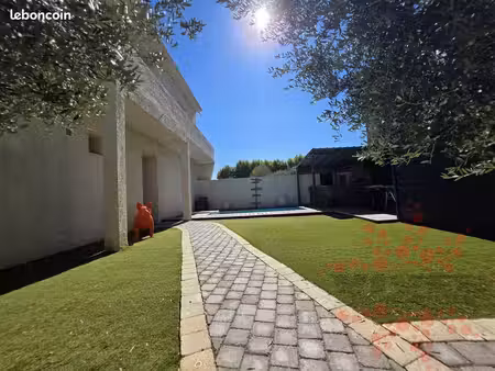maison 5 pièces 137 m²