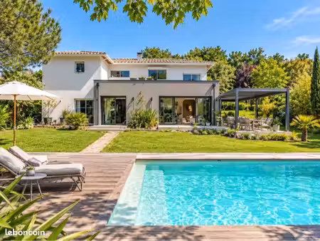 bouliac – maison d'architecte 242 m²  décoration signature  piscine chauffée – clé en main