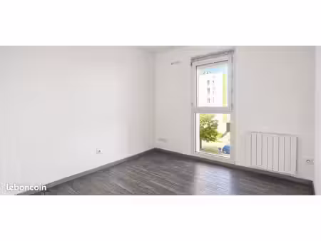 studio 1 pièce 16 m²