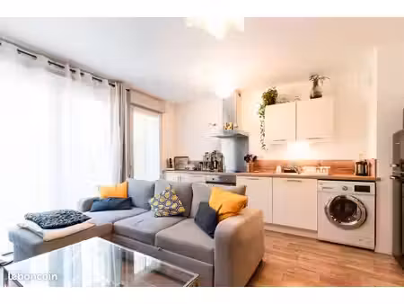 t2 rez-de-jardin – 44 m² – jardin 60 m² – parking – tours nord