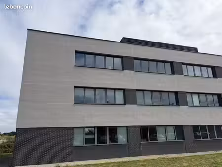 bureaux 300 m² saint-jacques-de-la-lande