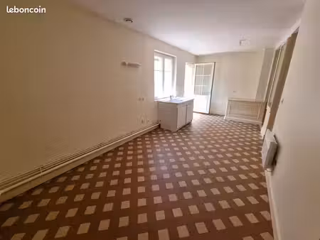 appart f2 château-la-vallière