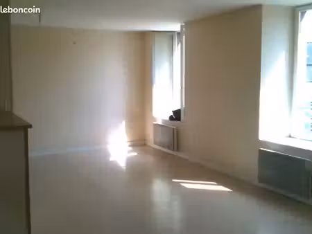 t3 duplex