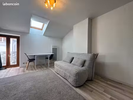 studio 1 pièce 23 m²
