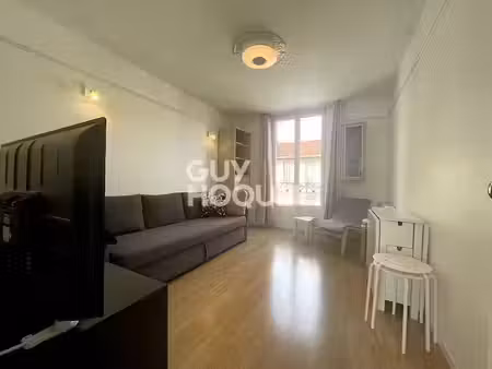 location meublée appartement 2 pièces 28.4 m² à arcueil (94110)  1 061 €