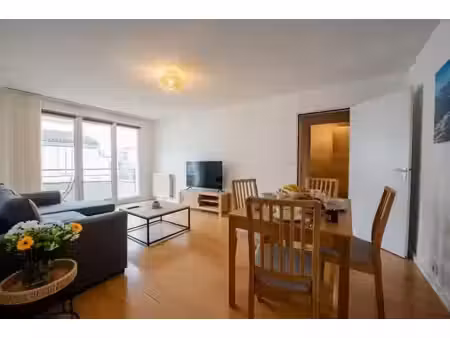 location meublée appartement 2 pièces 51.15 m² à bruges (33520)  900 €