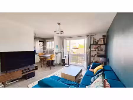 4 pièces petit noisy proche rer e et t1