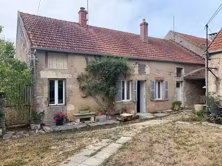 vente maison 3 pièces 68 m² à epoisses (21460)  81 000 €