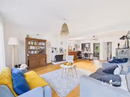 maison 6 pièces sur 308m² de terrain