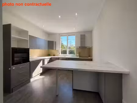 saint-alban  maison 4 pièces  120m2 avec parking