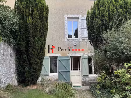 charmante maison au coeur d'un village avec premiers commerces