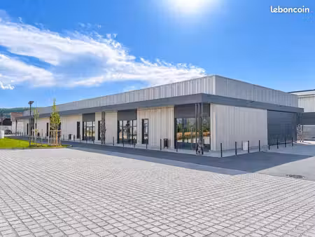 local commercial / d’activité - 300 m² - champagnole