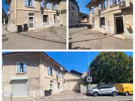 maison en pisé 100 m² + jardin + garage – beau potentiel – renage