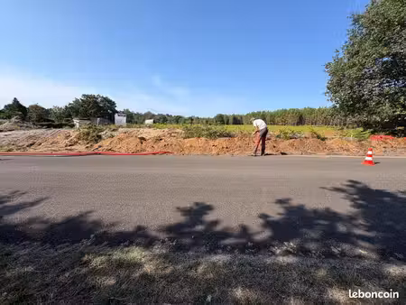 terrain à bâtir à proximité du golf