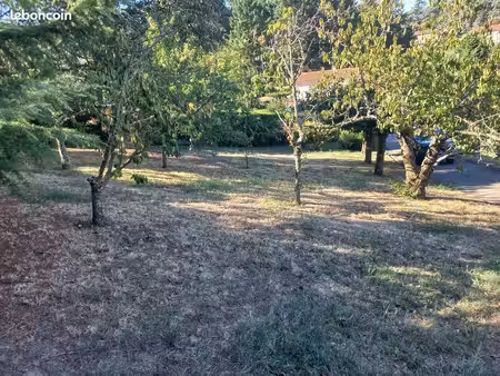 terrain 550 m² rive-de-gier