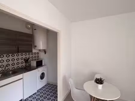 studio meublé