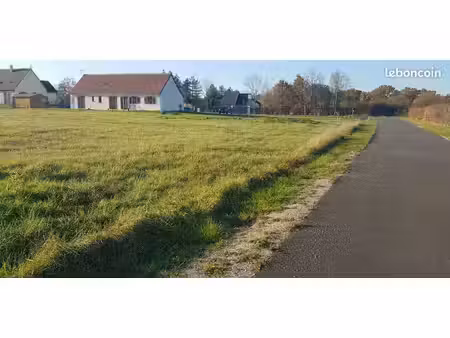 terrain a lassay-sur-croisne