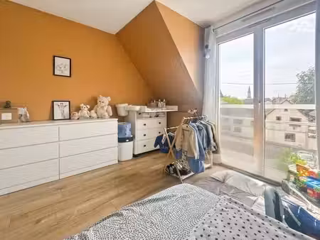 appartement 4 pièces avec garage  parking  cave et extérieurs