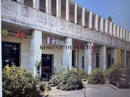 aix saint-mitre - local commercial