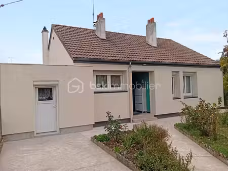 maison traditionnelle de 95 m² à chalette-sur-loing