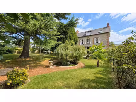 maison de 207 m² à fougeres
