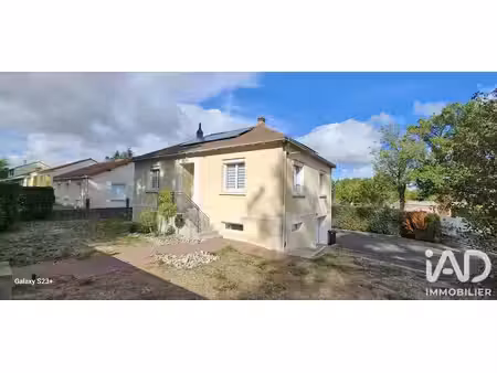 maison à essarts-en-bocage (85140)