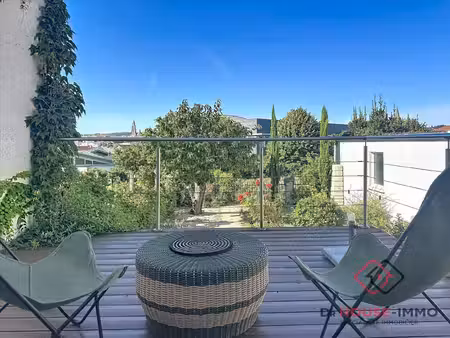maison entièrement rénovée avec garage et vue sur périgueux