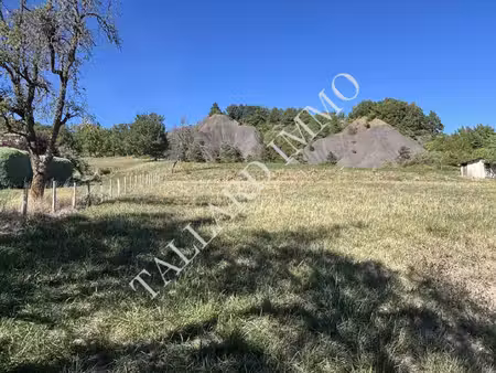 terrain constructible viabilisé à vendre
